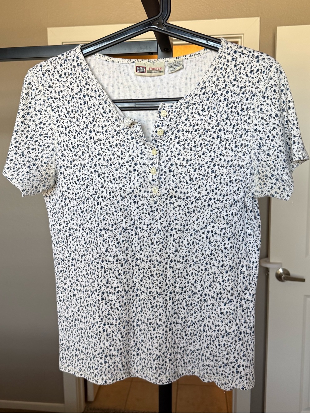 Vintage Faded Glory Floral Top